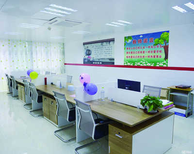 桂林市學府教育咨詢 專業(yè)教育服務，助力學業(yè)騰飛